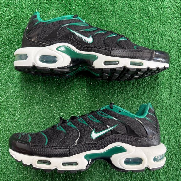 Nike Air Max Plus Black Malachite Mens DM0032-009 VNDS Sz 10 main image 4